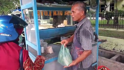Jualan Ini Sudah Ada Sejak Tahun 1984 Sampai Sekarang Masih Ada, Ide Bisnis Yang Ga Ada Matinya