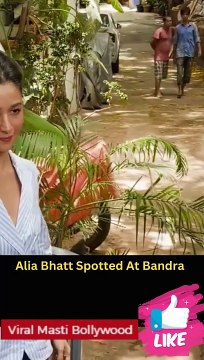 Alia Bhatt, Vicky Kaushal & Wamiqa Gabbi Spotted in City Viral Masti Bollywood