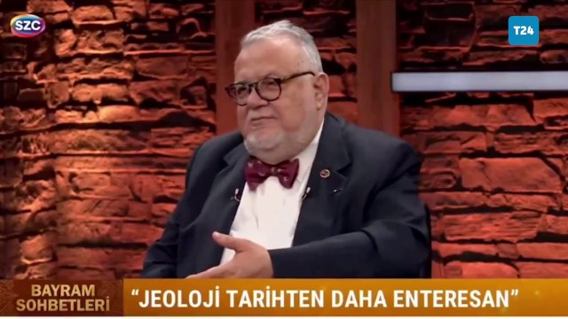 Celal Şengör: Kitaplara evrimi ve Darwin'i koymayan haindir