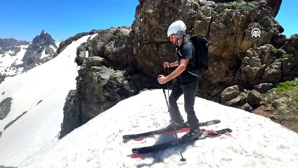 Hakkari’de haziran ayında kayak heyecanı yaşanıyor!