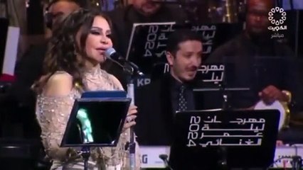 احلام توجه كلمة لعبدالله الرويشد على مسرح أرينا كويت