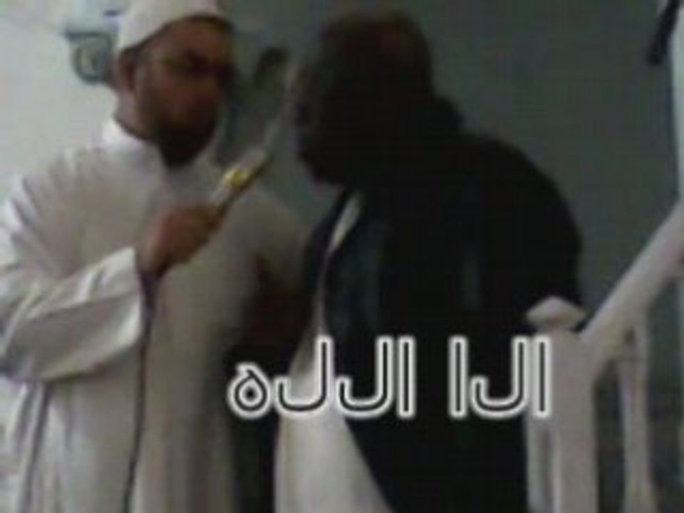 un entraineur camerounais convertie a l islam