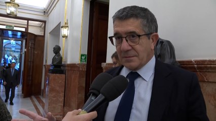 El PSOE cree que Ayuso se reunirá con Milei "por jorobar"