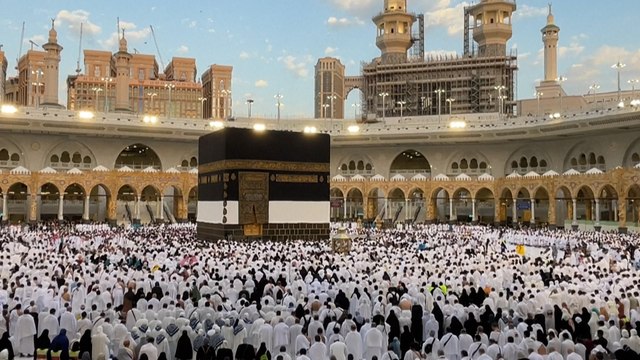 Chaleurs extrêmes : plus d’un millier de morts lors du grand pèlerinage de La Mecque en Arabie saoudite