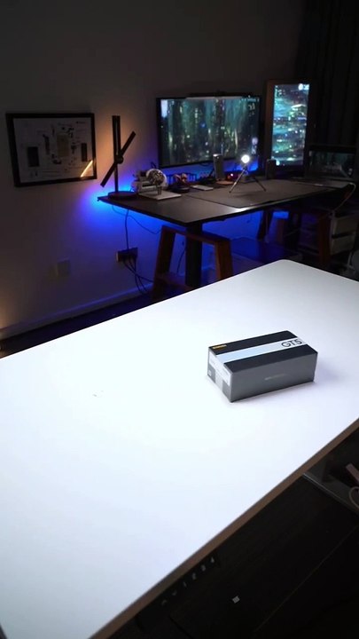 Realme GT5 immersive unboxing, 240W charging is really too fast! #shorts