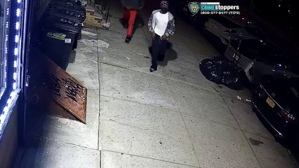 Mob of teens pelt Jewish man with bottles, traffic cones in Brooklyn: NYPD