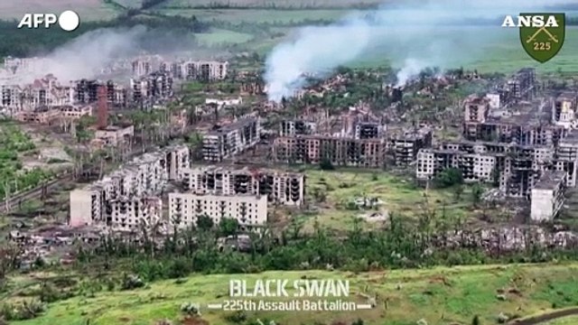 Ucraina, la citta' di Chasiv Yar distrutta dai bombardamenti russi