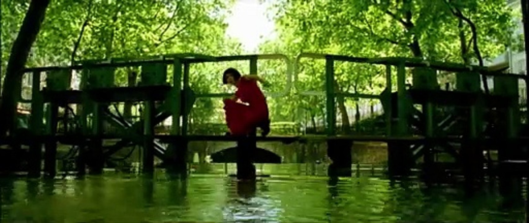 Le fabuleux destin d'Amélie Poulain (version restaurée) (2001) - Bande annonce