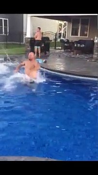 Funny Fails - #funny #funnyfails #funnyvideo #humor #humour #humormemes #memes #memesvideo #fails