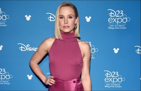 Kristen Bell creó un 'juego de naipes brillante' mientras estaba drogada