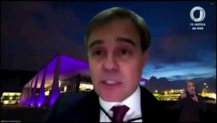 Mendonça e Barroso batem boca em julgamento do STF sobre drogas