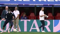 Mbappé treina com máscara após fraturar nariz