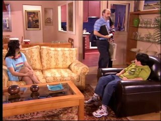 Aqui no hay quien viva 3x8 Erase un aniversario