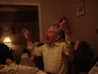 PAPI COMPLETEMENT FOU!