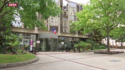 Courbevoie : Les rassemblements se multiplient toujours sous l'émotion