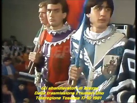 Sbandieratori di Arezzo dalla trasmissione I numeri Uno di Mario Salinelli. Teleregione 17 10 1981