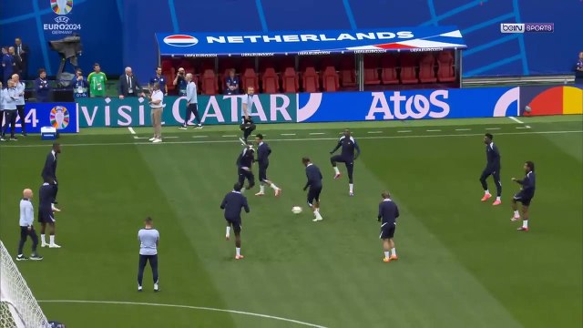 Euro 2024 de football : Kylian Mbappé MASQUÉ à l'entrainement !