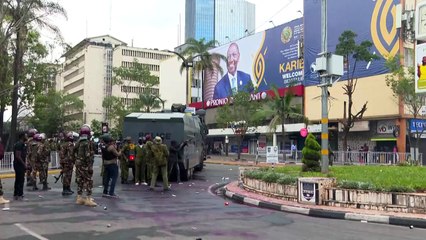 Armut: Kenianer protestieren gegen Steuererhöhungen