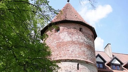 Niezwykły spacer z przewodnikiem. Poznaj historię Bytowa