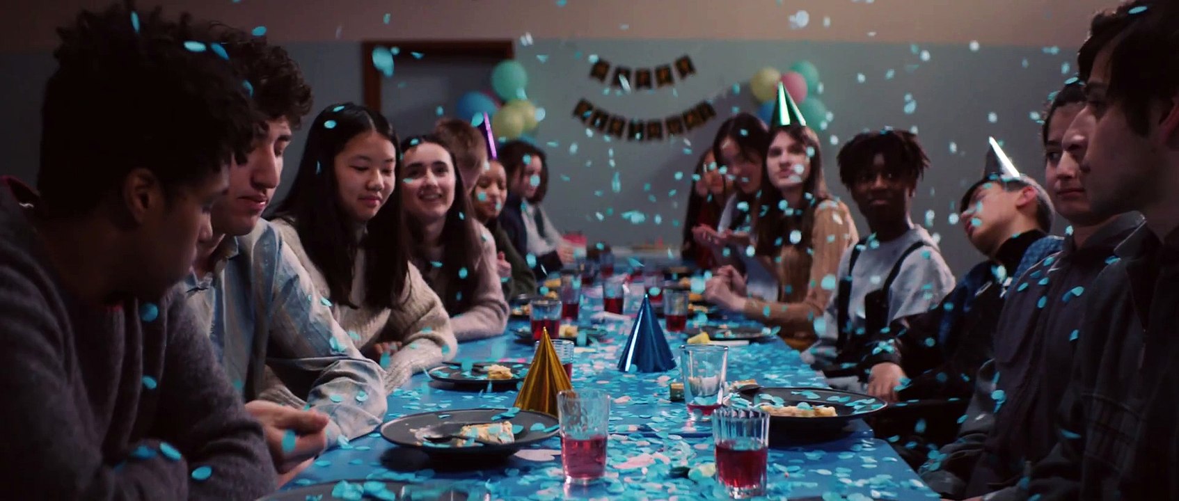 A Happy Day Trailer OmeU