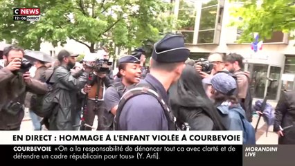 Incident ce matin lors de l’hommage à l’enfant violée à Courbevoie: Une femme avec un keffieh a interpellé les participants avant d’être exfiltrée par les policiers - Regardez