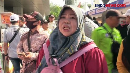 Warga Serbu Pasar Sembako Murah di Kawasan Cikini yang Digelar Pemprov DKI