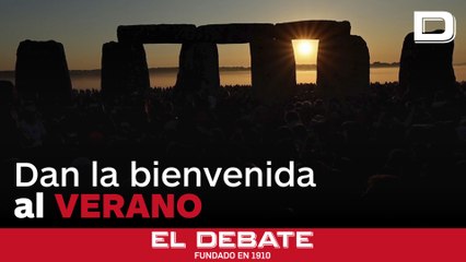 Así se ha vivido el solsticio de verano en el monumento megalítico Stonehenge