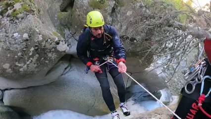 10 Canyon Les Etages 2023 (Hallowed be the name)