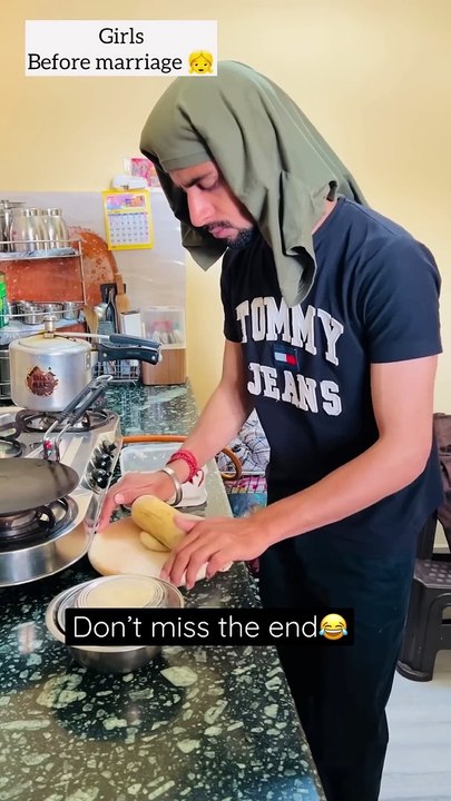 Girls_before_v_s_after_marriage__#youtubeshorts_#funny_#comedy_#funnyvideos_#comedyvideo(1080p)