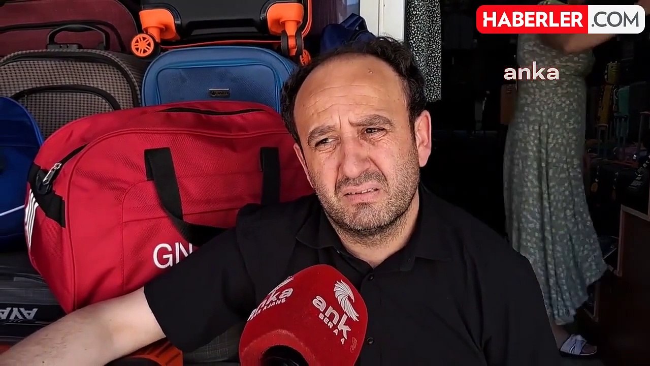 Gürcistan sınırında bulunan Artvin'in Kemalpaşa ilçesinde esnaf zor günler geçiriyor