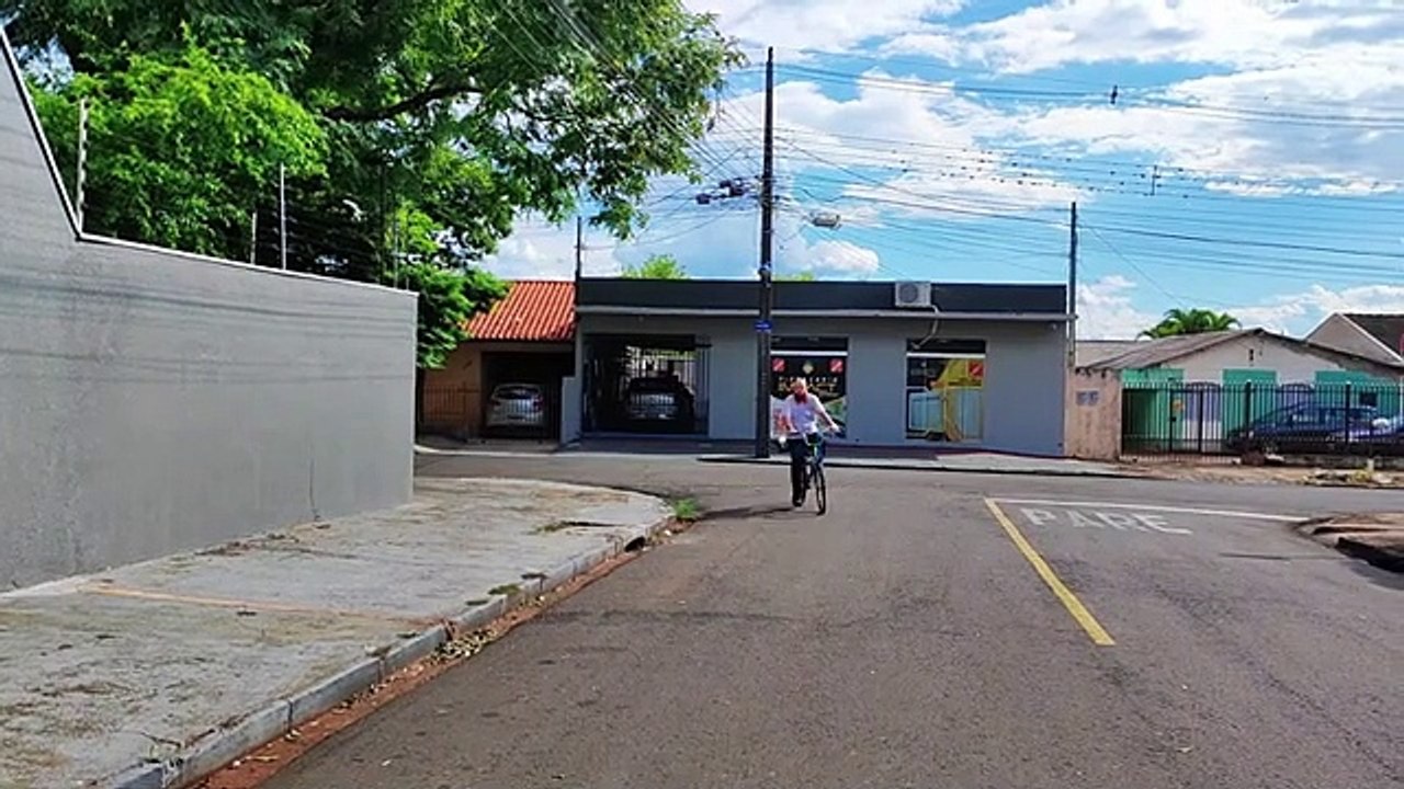 O Leiteiro - Trailer oficial