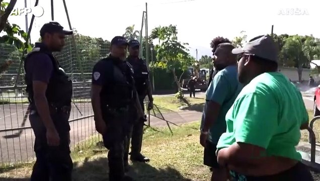 Nuova Caledonia, la polizia interviene in un quartiere indipendentista