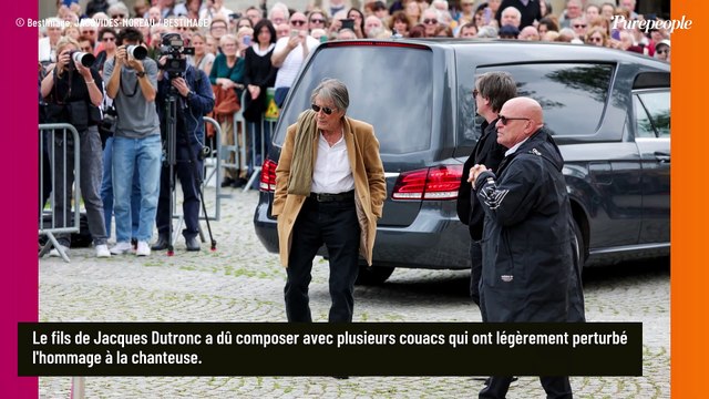 On a un problème... : Couac pendant l'adieu à Françoise Hardy au Père-Lachaise, l'hommage de Thomas Dutronc perturbé