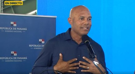 Mariano Rivera inaugura el estadio de béisbol que lleva su nombre