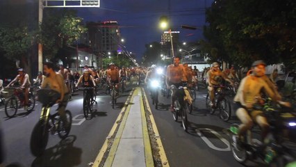 Guadalajara: Realizan rodada nudista