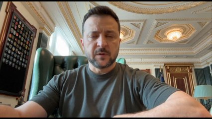 Zelensky: l'Ue pronta a negoziati per l'adesione dell'Ucraina