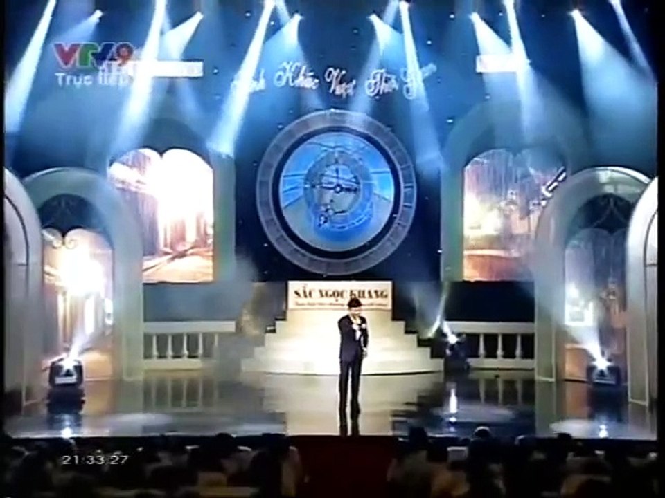 y2mate.com - NUA DEM NGOAI PHOQUANG LINHTKVTG 112013_480p