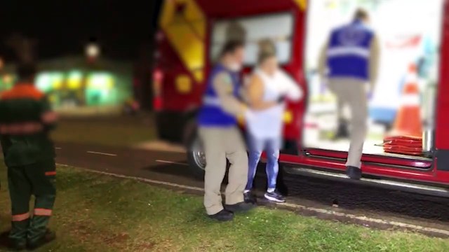 Mulher fica ferida em colisão entre bicicletas na ciclovia da Tancredo Neves