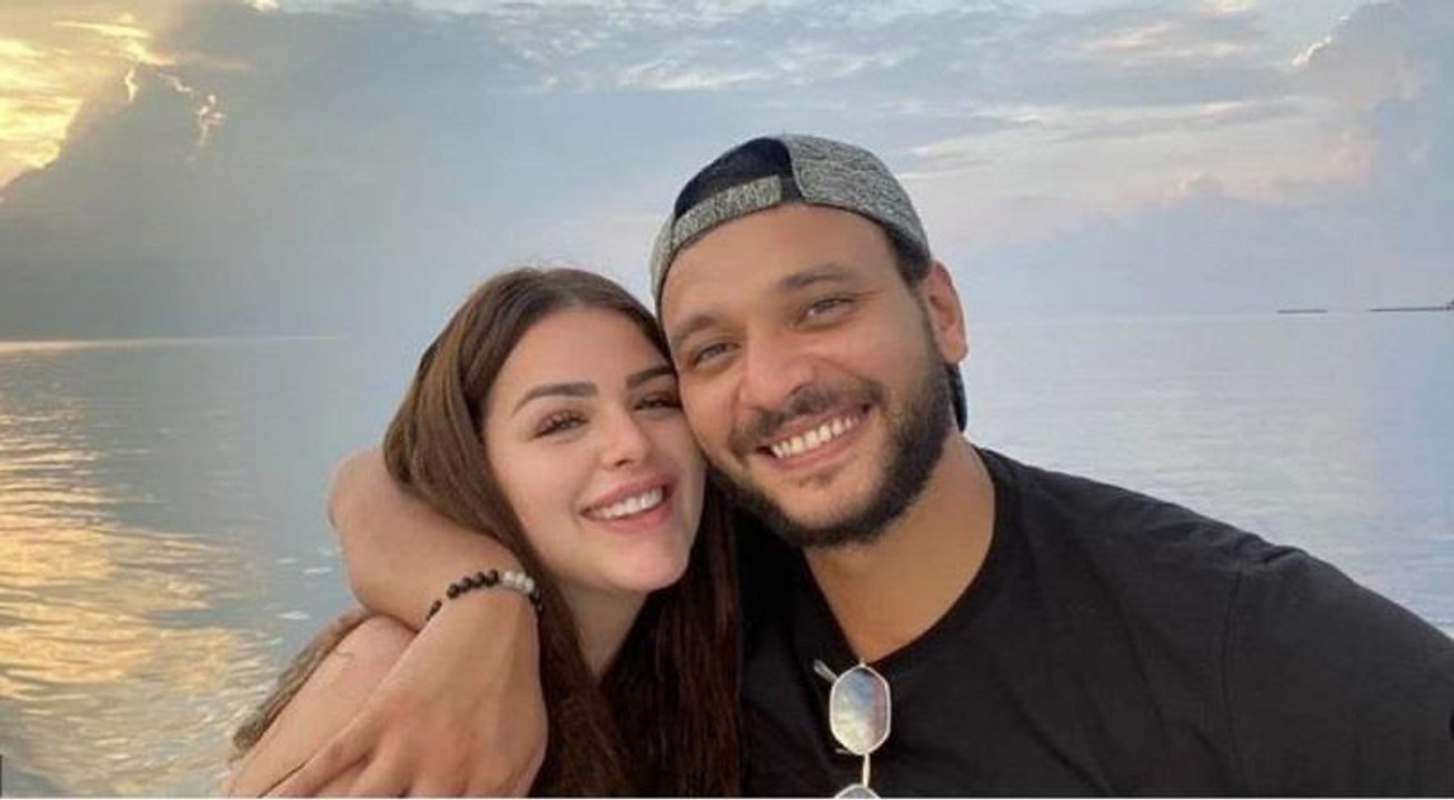 ليلى عبد اللطيف تتوقع انفصال هنادي مهنا وزوجها والفنانة ترد