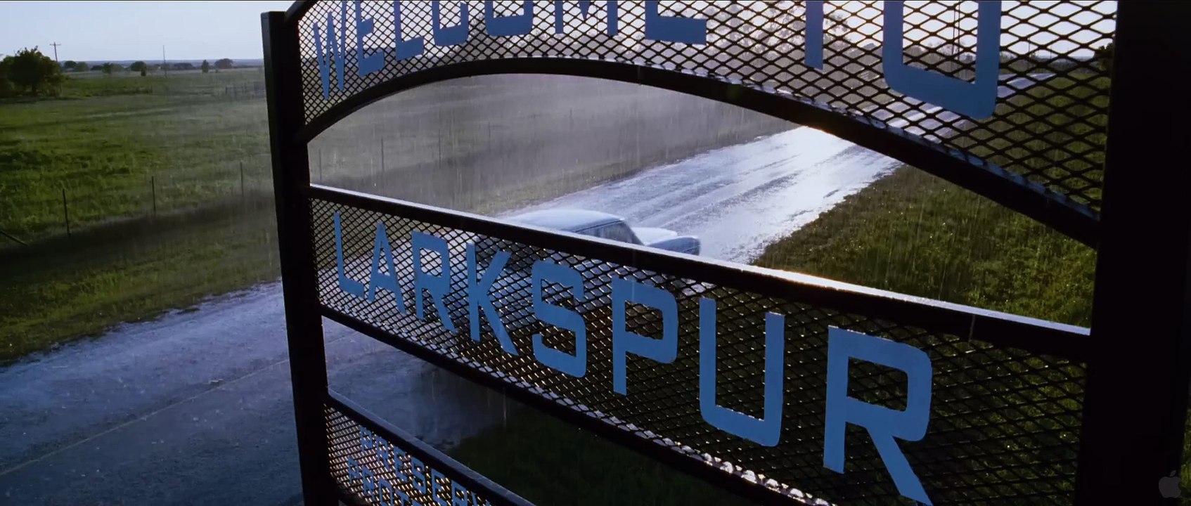 Fireflies in the Garden | movie | 2008 | Official Trailer