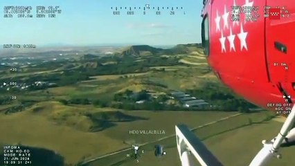 Extinguen un incendio de pastos y cereal en Villalbilla