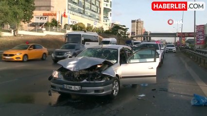 Maltepe'de kaza yapan araç sürücüsü olay yerinden kaçtı