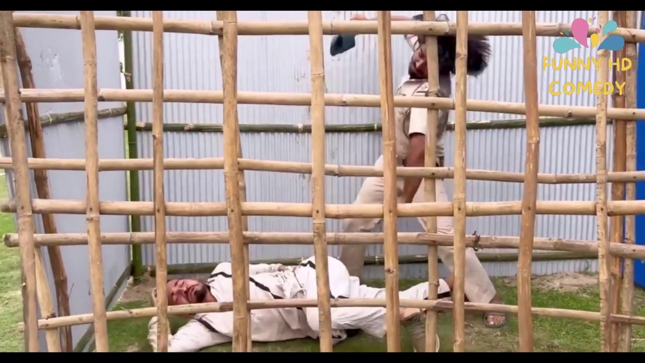 A prisoner was beaten by the police || funny top ten video ||