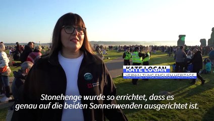 Zehntausende feiern Sommersonnenwende in Stonehenge