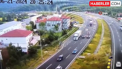 Bakan Uraloğlu: "Otoyollardan 21 milyon 67 bin 377 araç geçti"