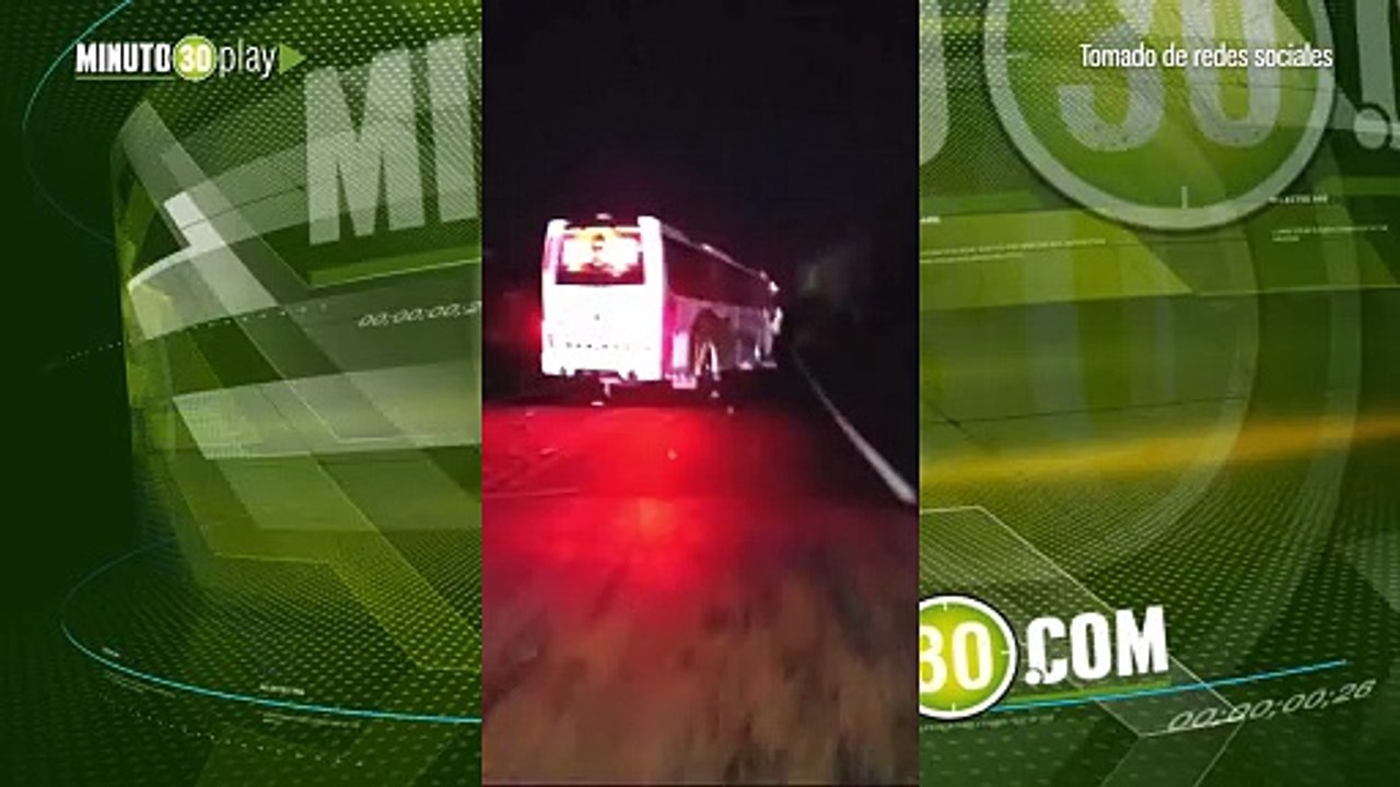 Se accidentó bus del hijo de Diomedes Díaz, Elder Dayán