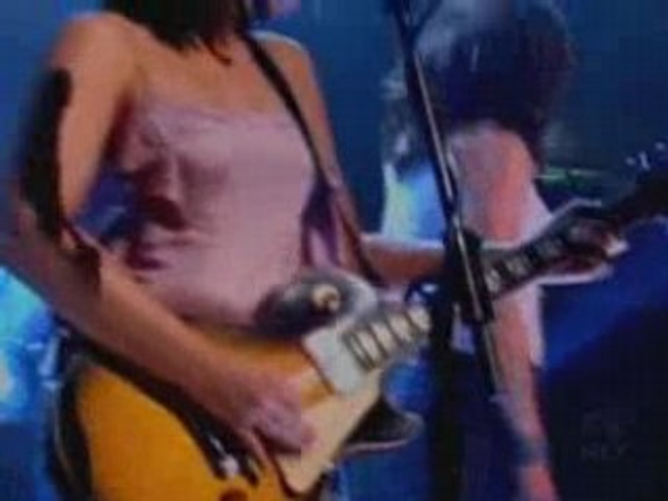 The Donnas - Take it Off (Live) 01