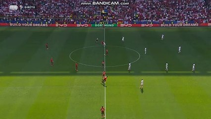 Falso apito e Cristiano Ronaldo já ia a meio do campo adversário