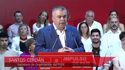 La entrega de la medalla a Milei despierta las críticas de partidos y Gobierno