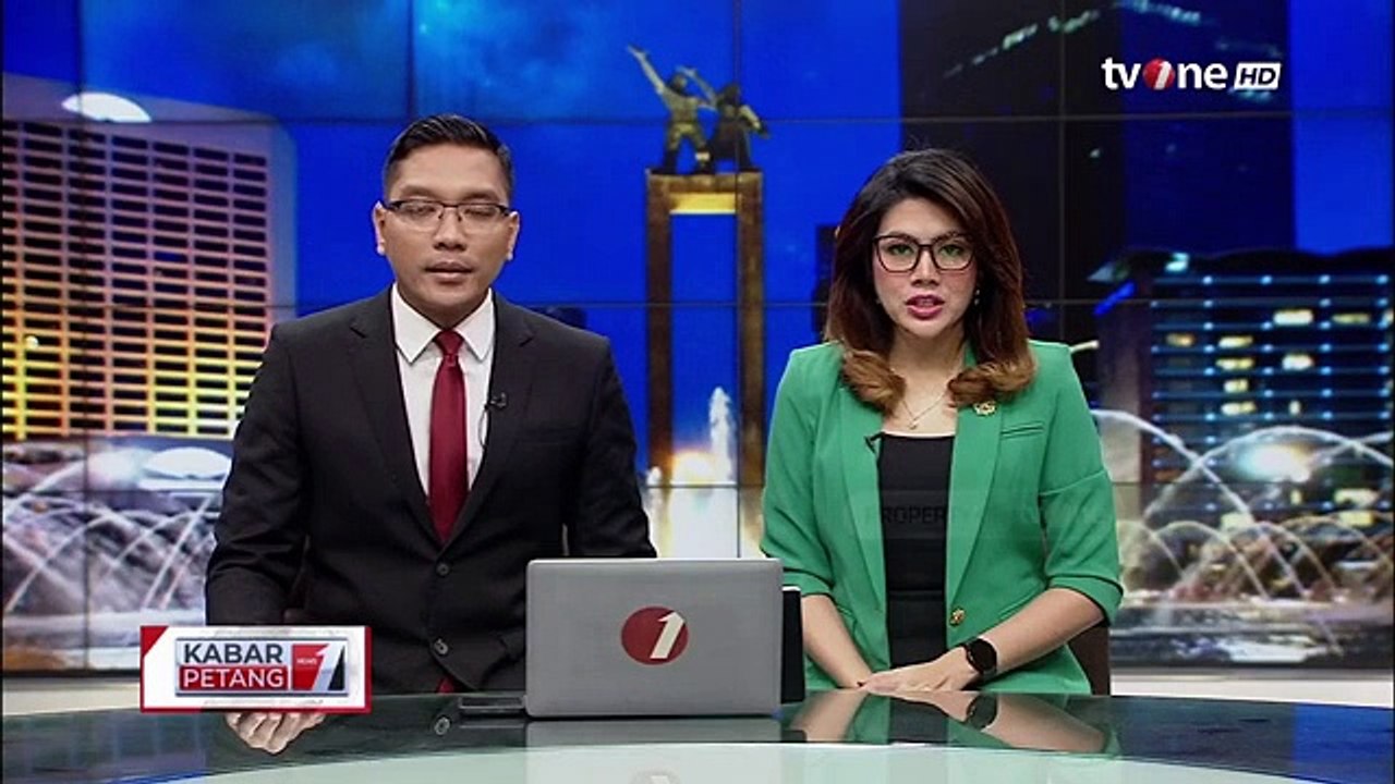 Ayah Pegi 5 Jam Diperiksa Penyidik Polda Jabar, Dicecar 20 Pertanyaan | Kabar Petang tvOne